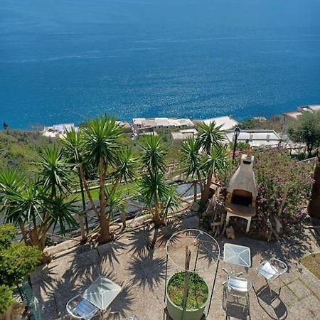 Panoramic Villa In Amalfi Kültér fotó